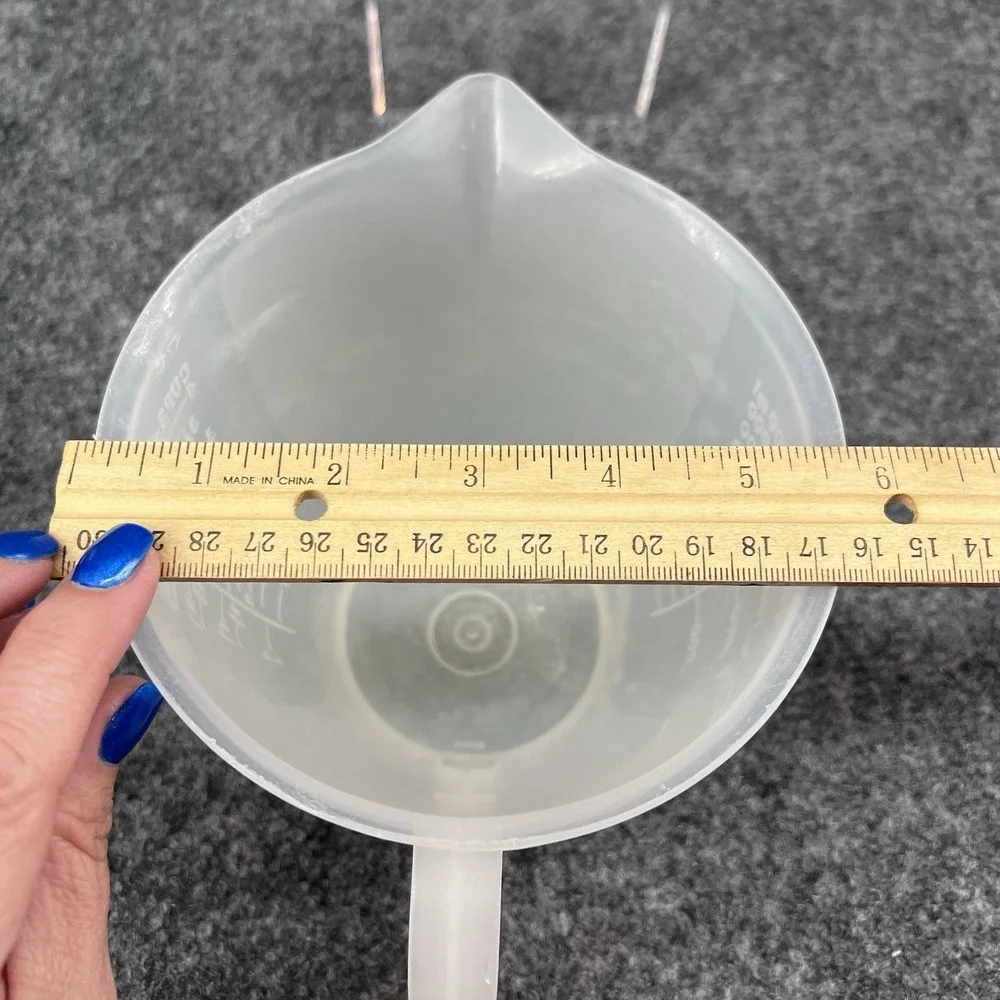 Vintage Tupperware 1288 Mix N Pour Measuring Bowl 4 Cup Clear Markings No Lid
